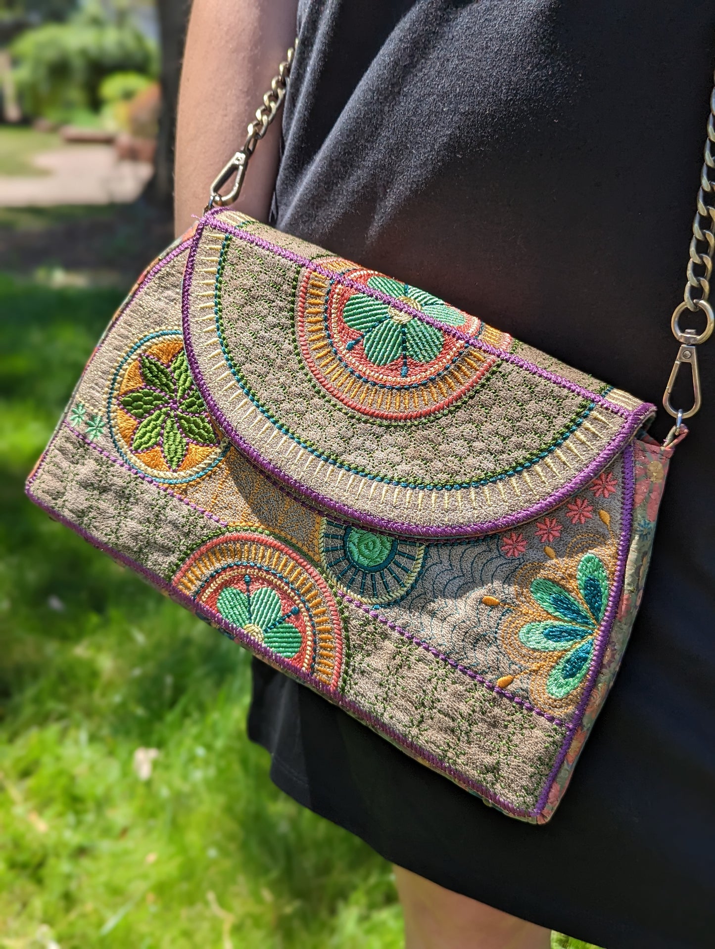The Nancy Embroidered Handbag