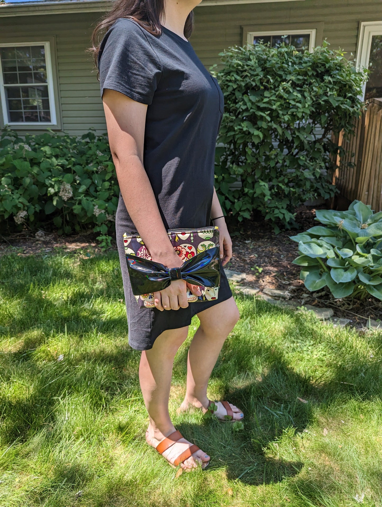 Betty Bow Clutch Bag – Small Evening Purse with Vintage Style