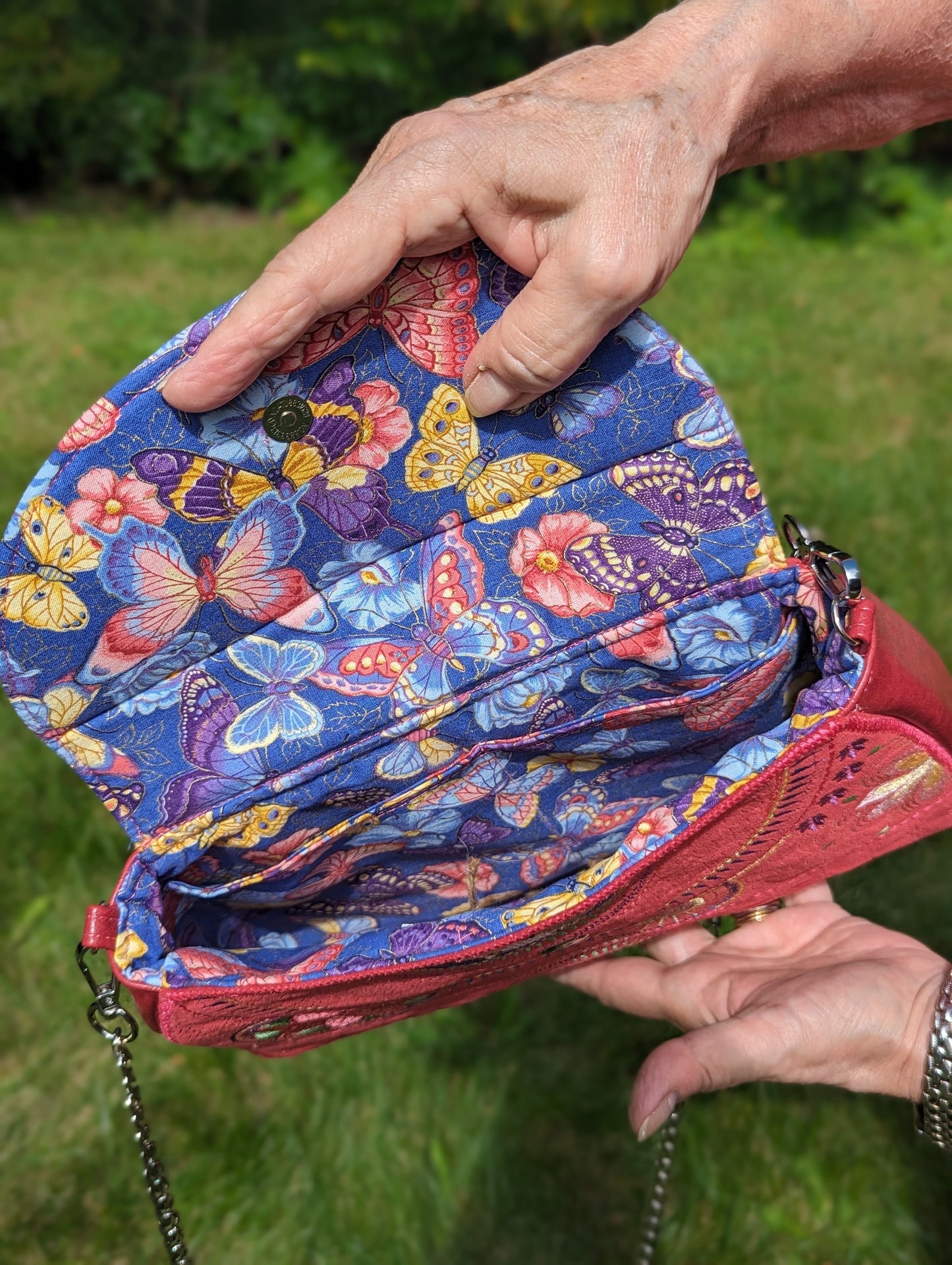 The Nancy Embroidered Handbag