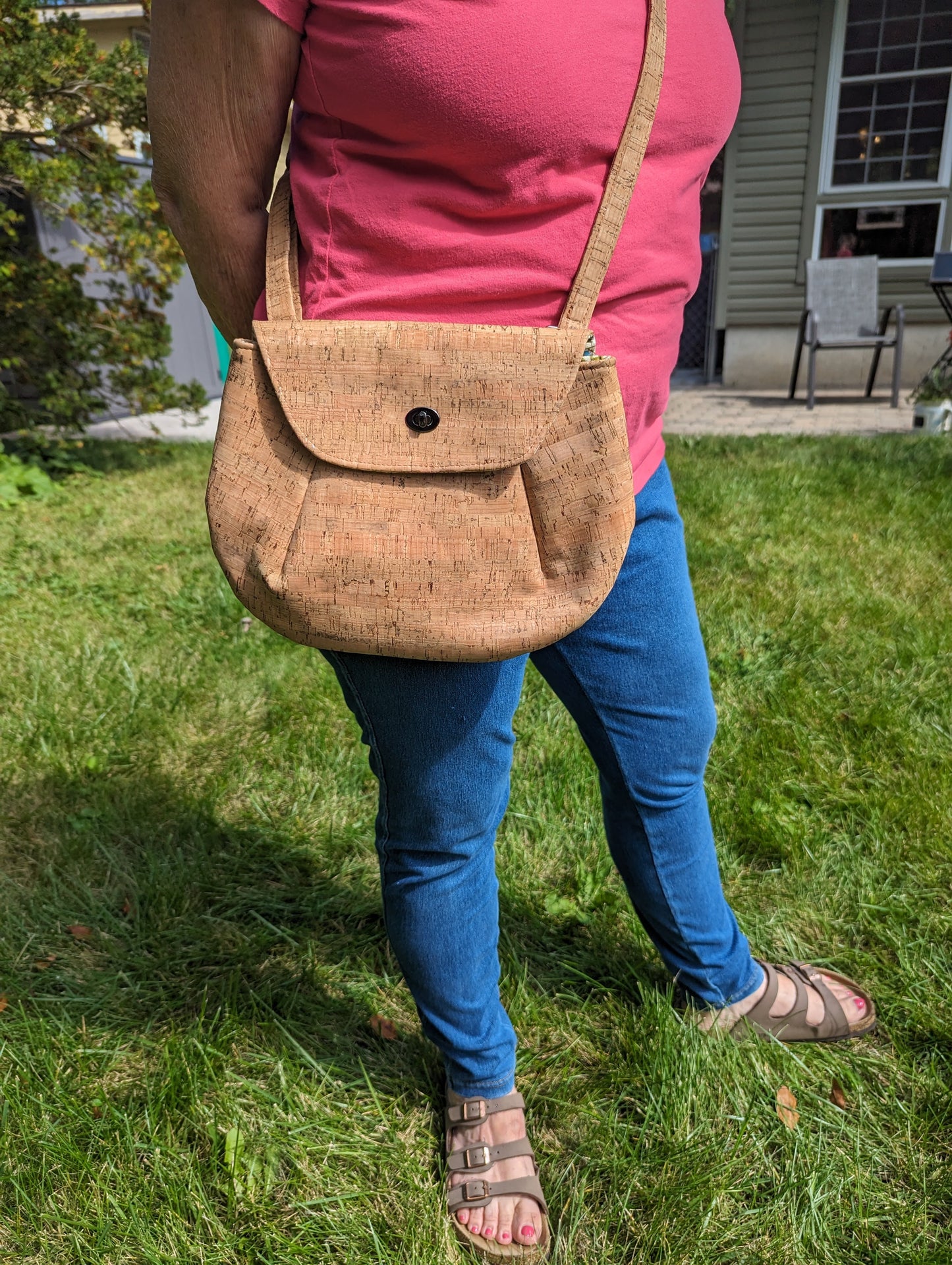 Oriole Crossbody