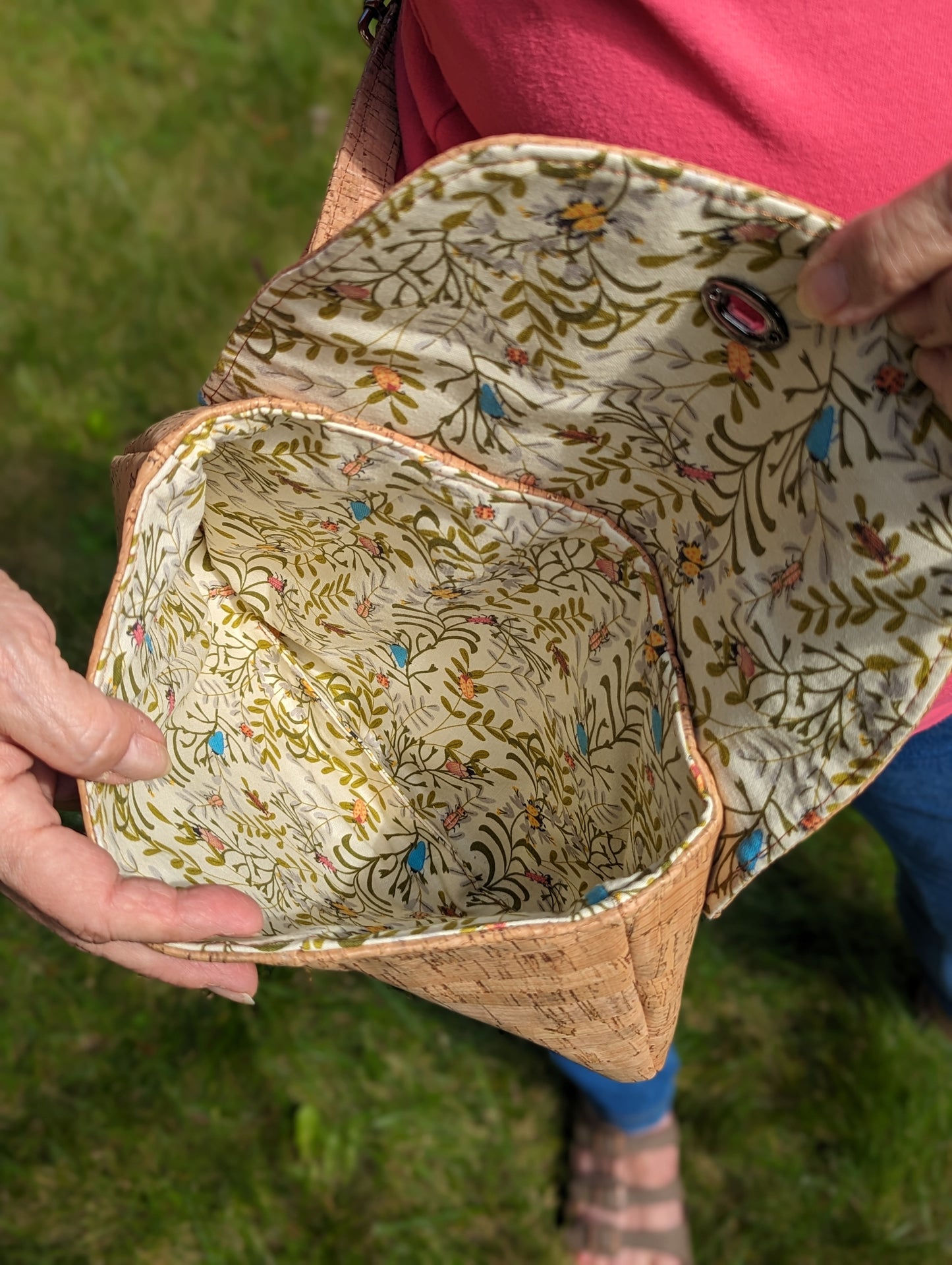 Oriole Crossbody